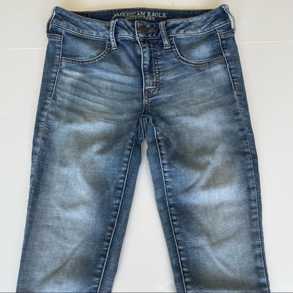 American Eagle Super Stretch Jegging Womens Size 8 Jeans Mid Rise Denim Blue - Picture 4 of 9